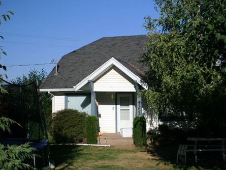 3-Bedroom Farmhouse on 57 Acres